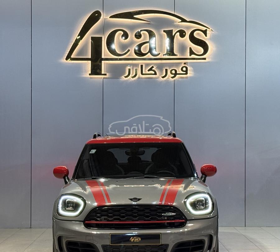مينى كانترى مان 2023 للبيع الرياض