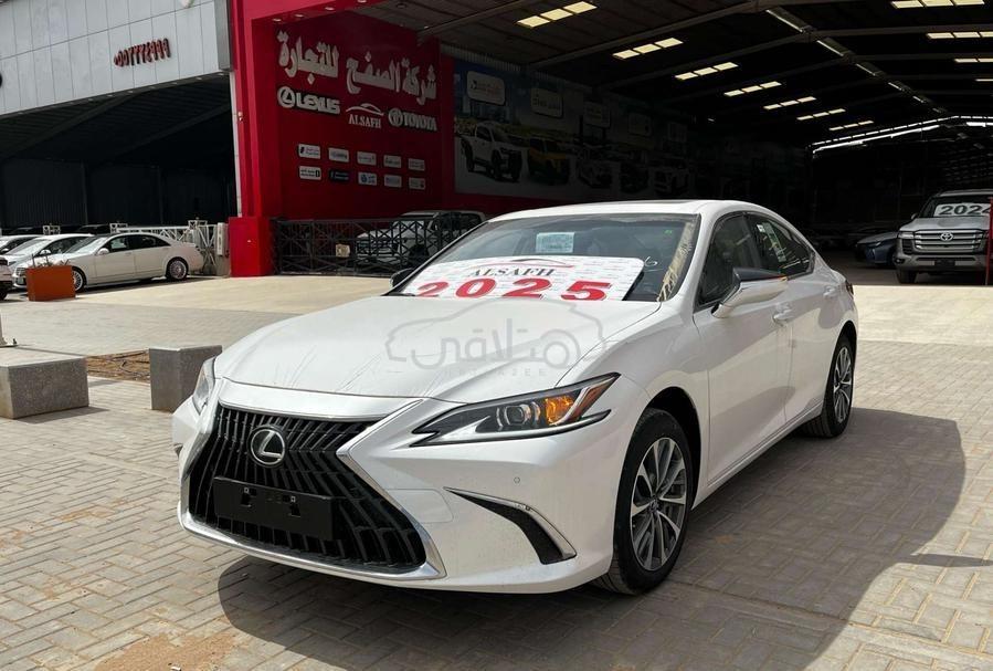 شركة الصفح للسيارات لكزس Es 2025 للبيع