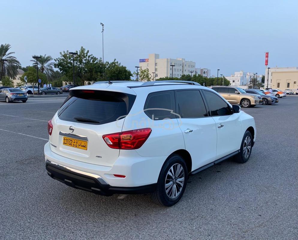نيسان باثفايندر 2020 للبيع بركاء