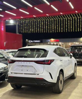 شركة الصفح للسيارات لكزس NX 2026 للبيع