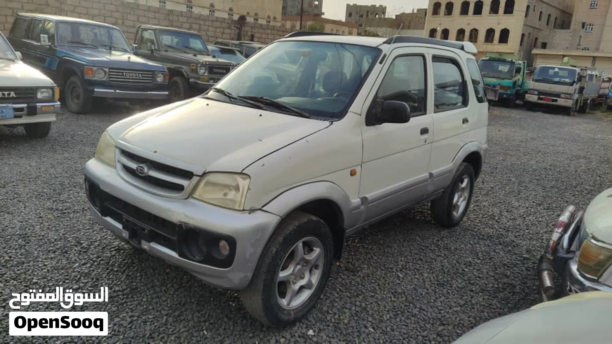 ديهاتسو تريوس 2005