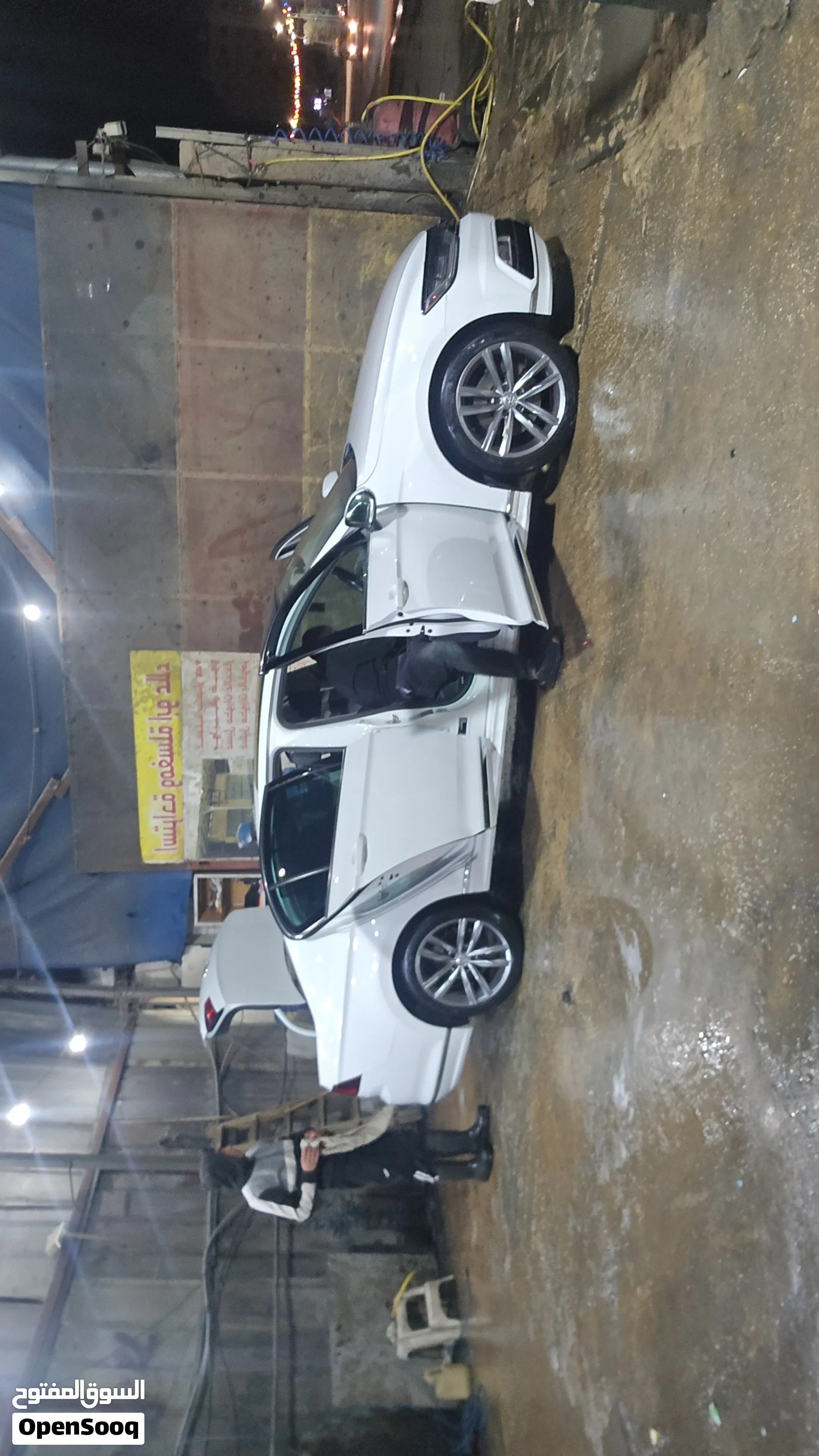 باسات B8 2016
