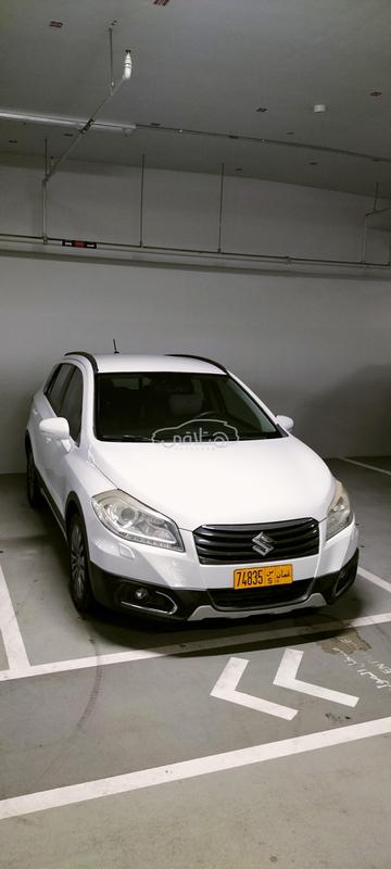 سوزوكى Sx 4 2016 للبيع الغبرة