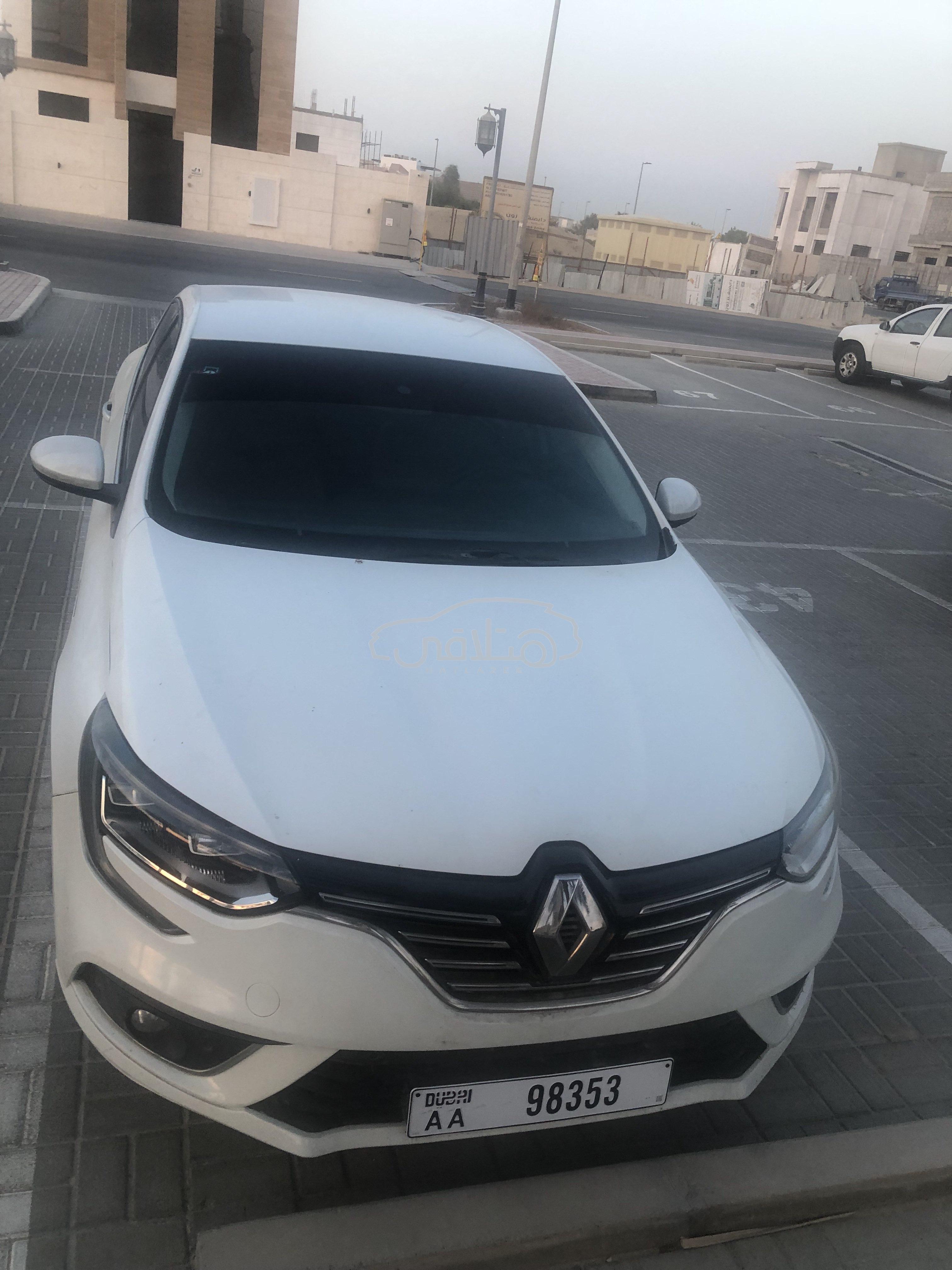 رينو ميجان 2021 للبيع دبي