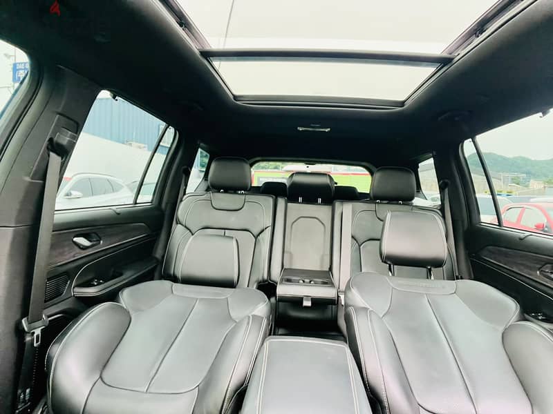 Jeep Grand Cherokee L Overland 2023