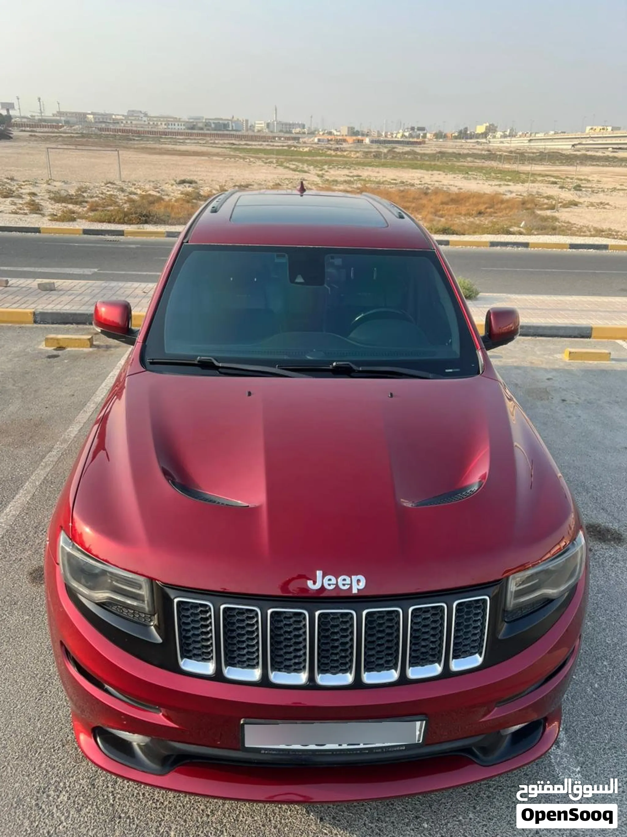 Jeep Grand Cherokee SRT 2015 6.4L V8 Excellent Condition