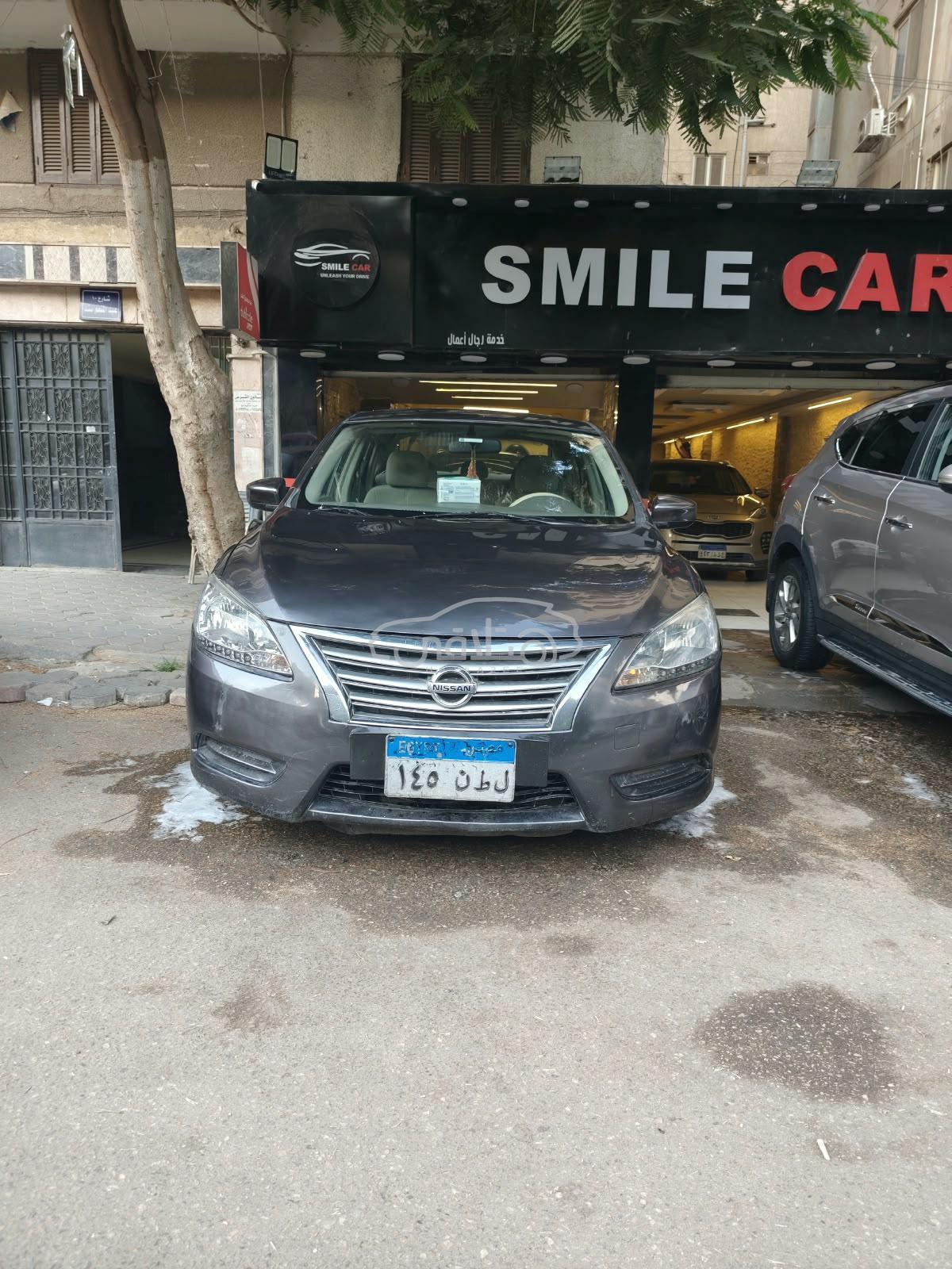 نيسان سنترا 2015 للبيع المهندسين