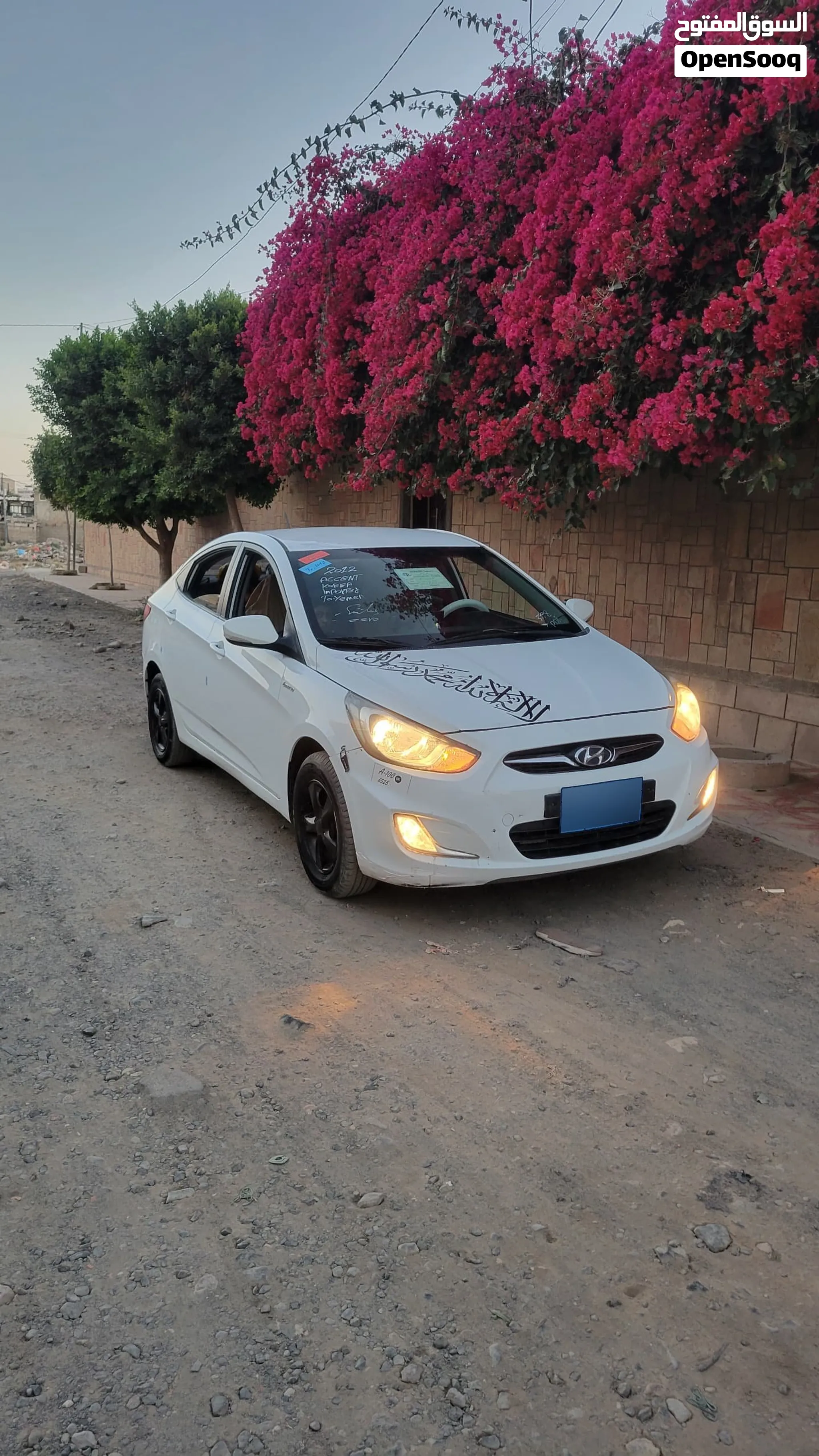 هيونداي اكسنت 2012