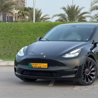 تسلا Model Y 2023 للبيع السيب