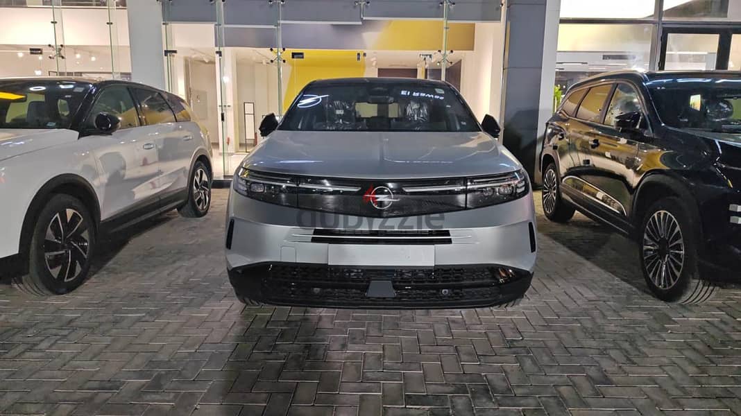 Opel Grandland Topline 2027 بالسعر الرسمى