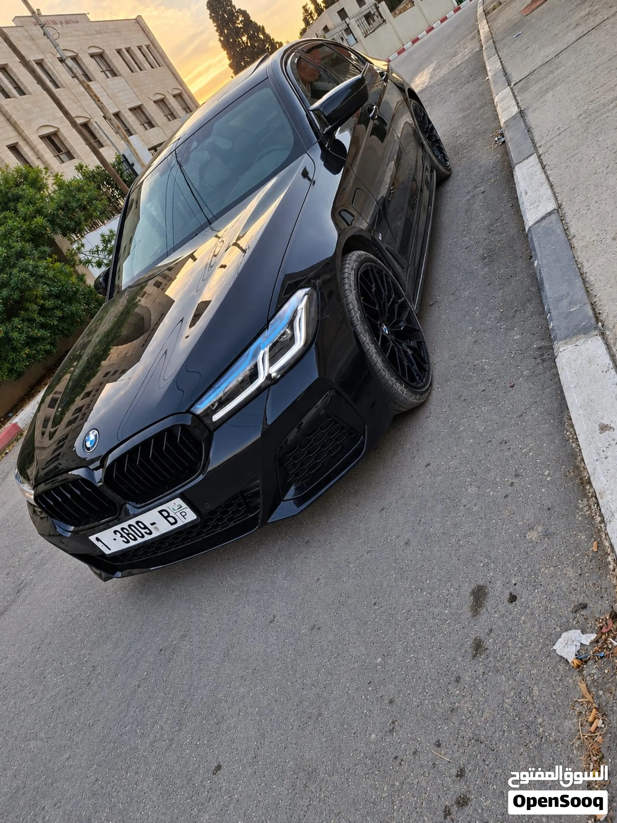 BMW 530e xdrive 4×4 هايبرد_ plug-in