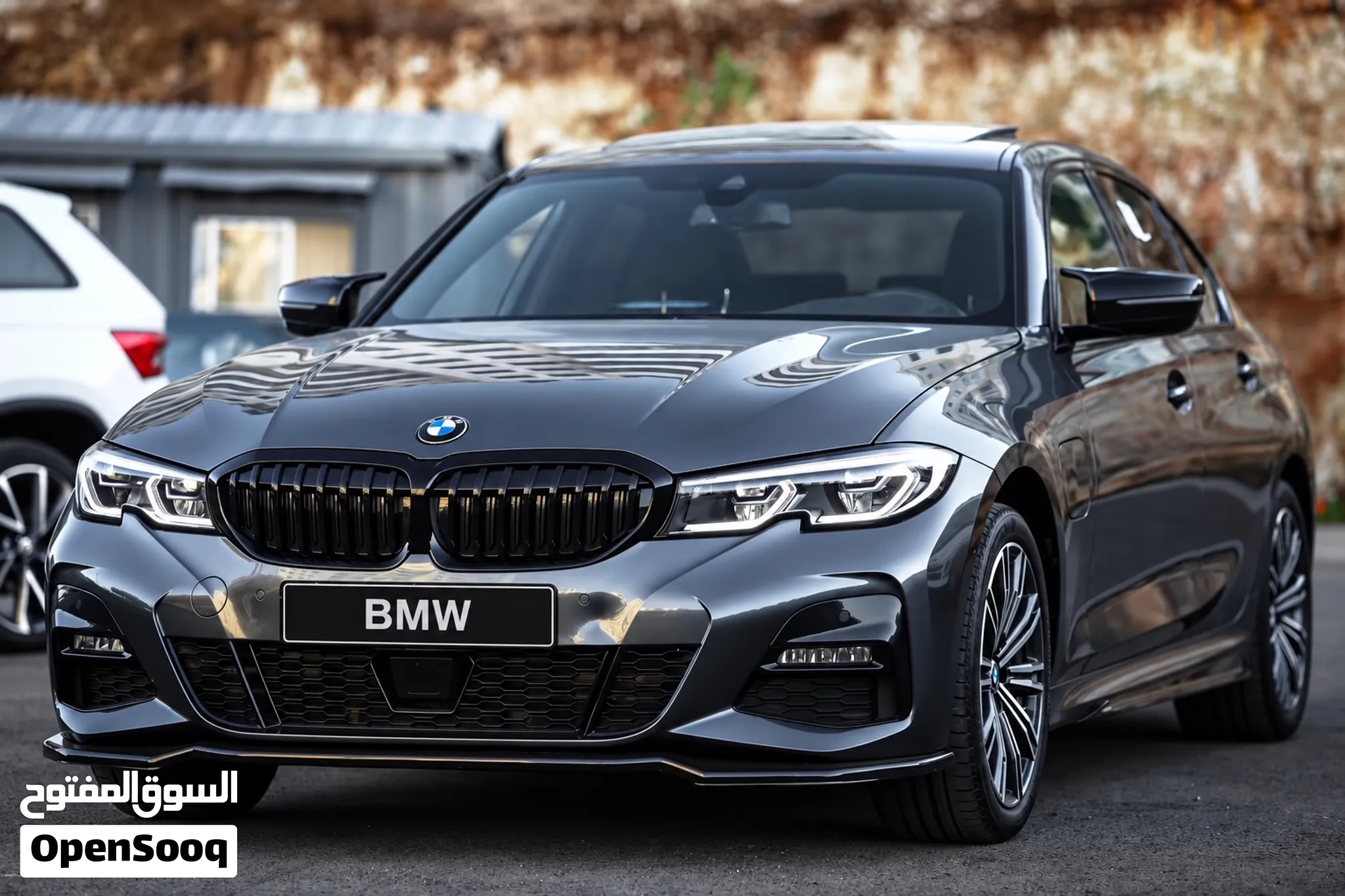 Bmw / 330e