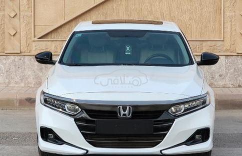 هوندا أكورد 2022 للبيع الرياض
