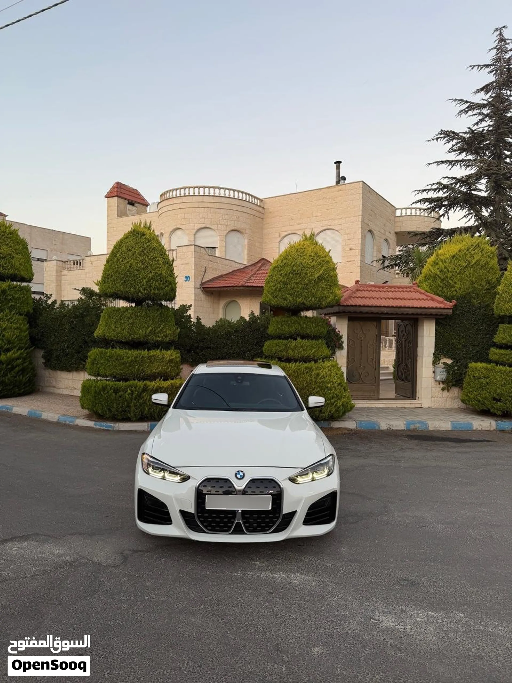 BMW I4 X Drive 40 2024بدفعة أولى 10000