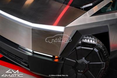 4 ماتيك تسلا تسلا سايبرتراك 2024 للبيع