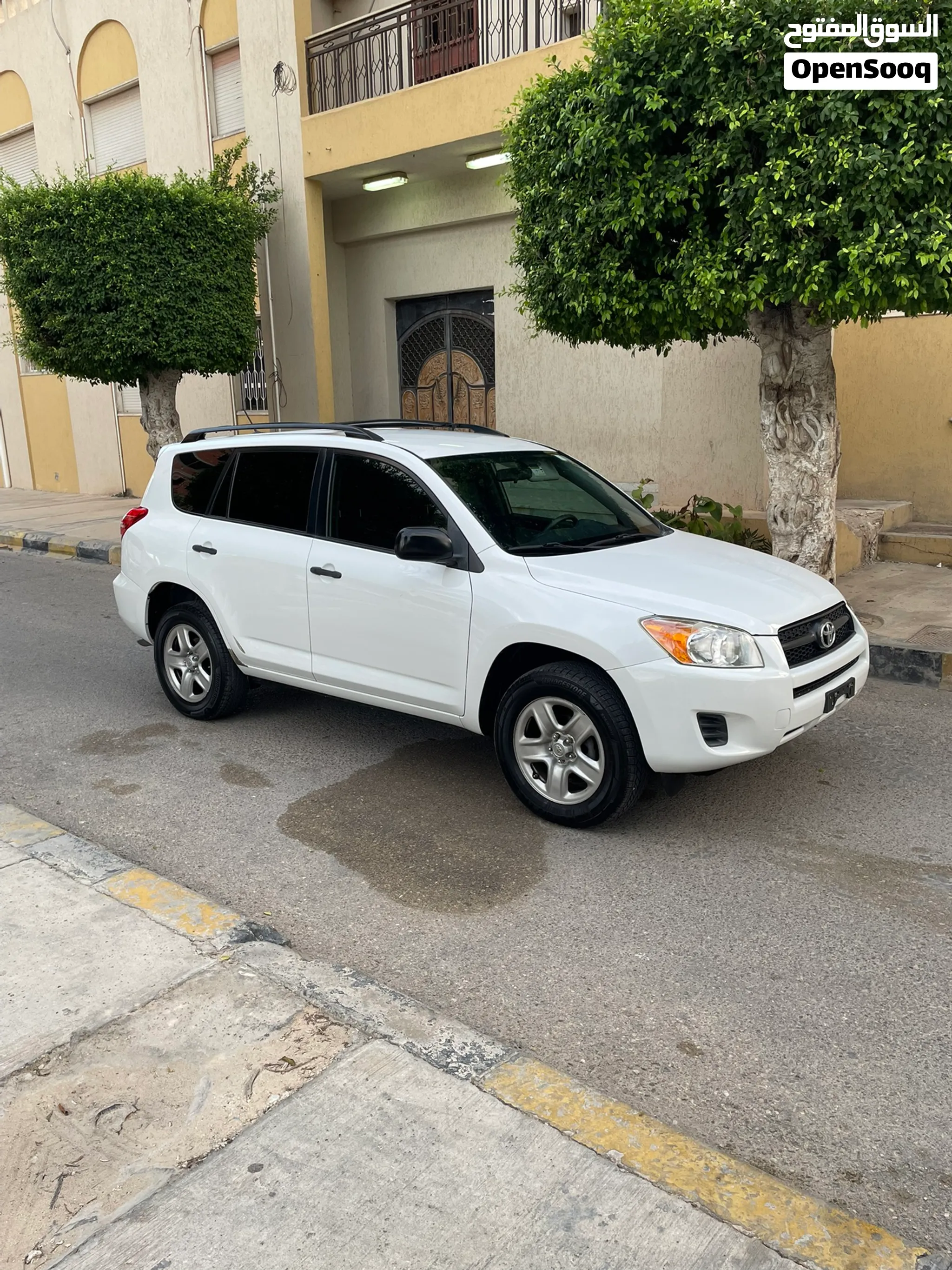 تيوتا راف فور 2012