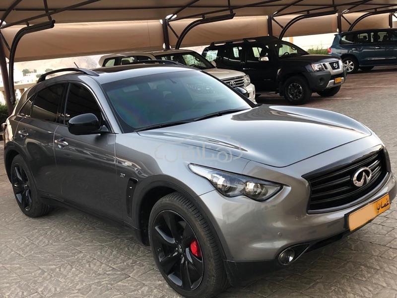 انفينيتي QX70 2015 للبيع روي