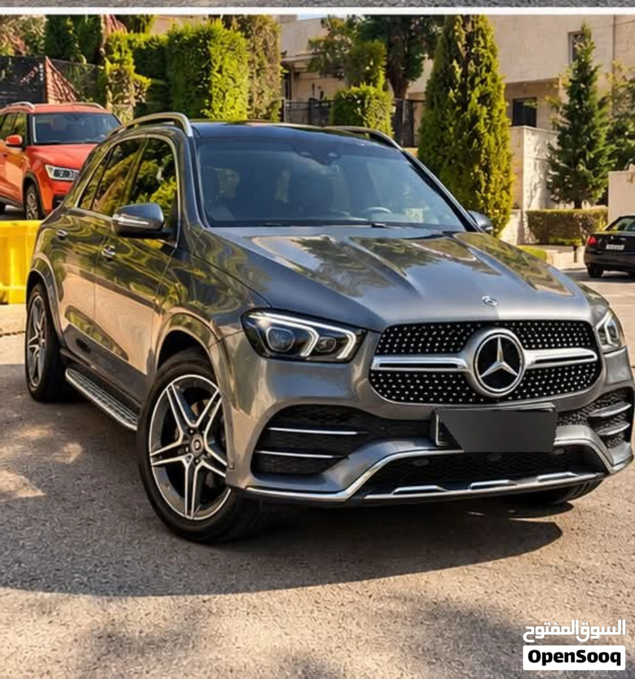 Mercedes Benz 2020