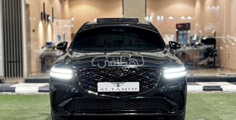 جينيسيس GV70 2025 للبيع الرياض