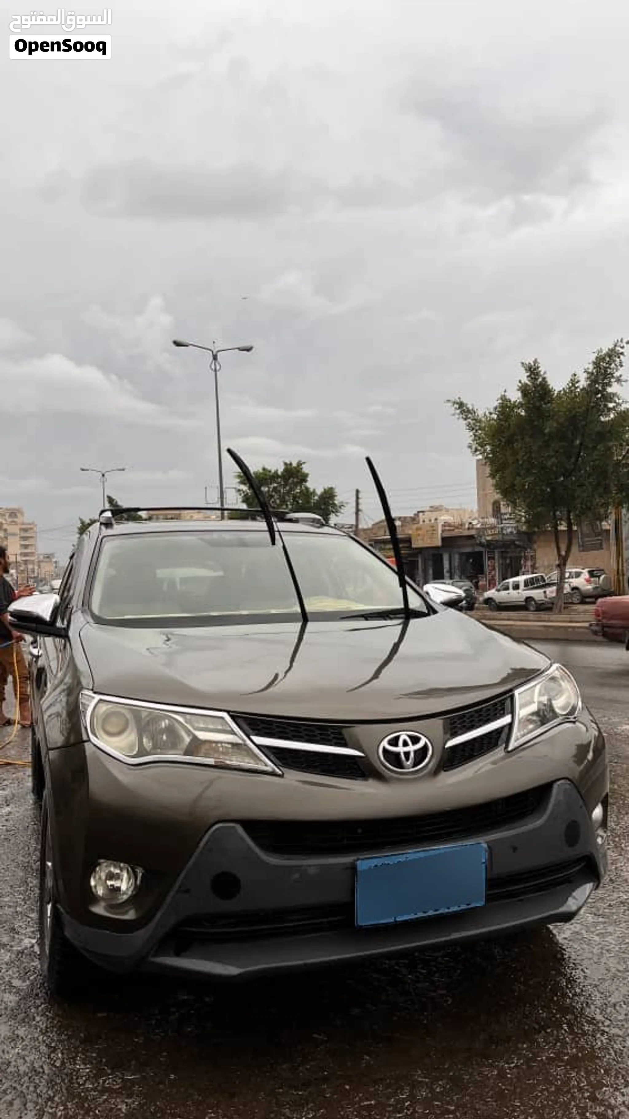تويوتا راف فورAWD XLE موديل 2015