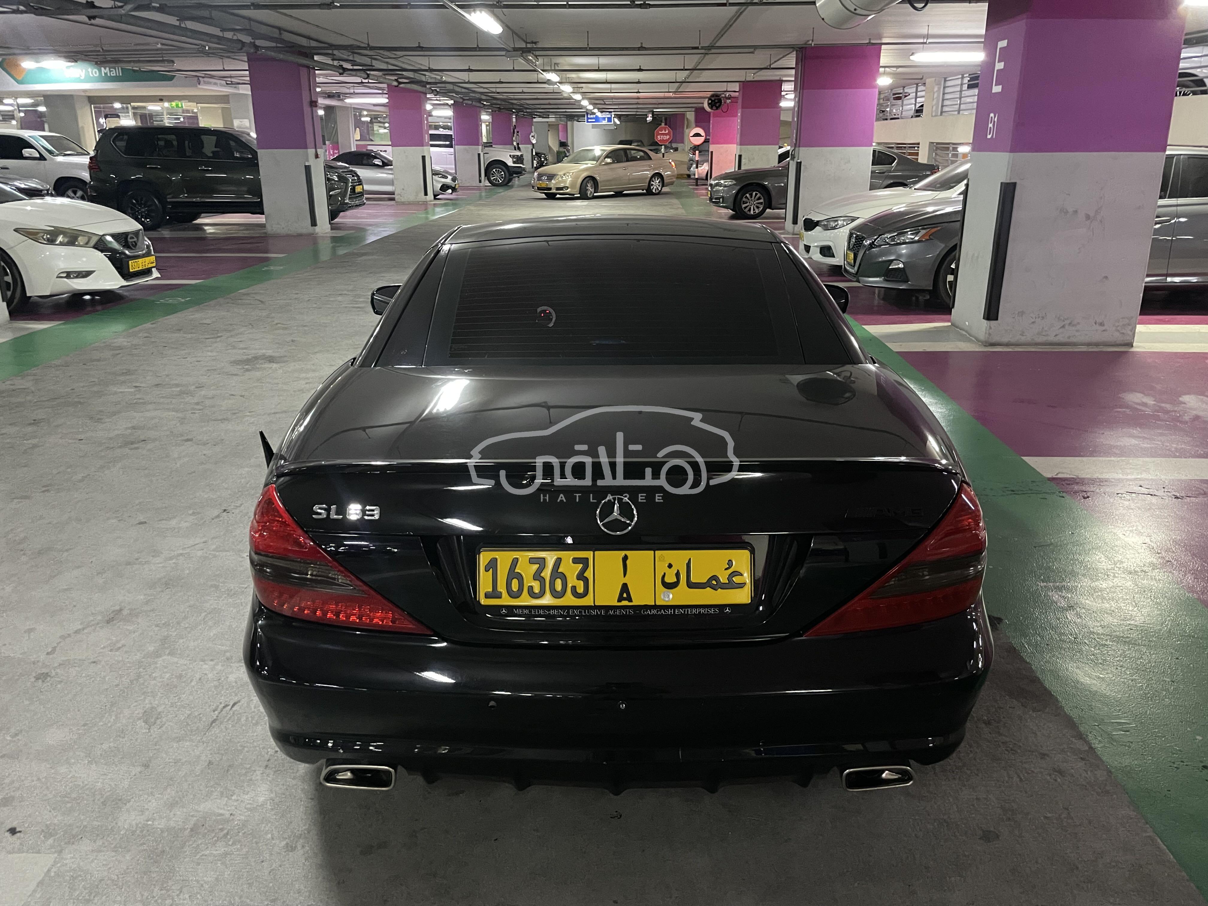 مرسيدس SL Class 2009 للبيع مدينة السلطان قابوس