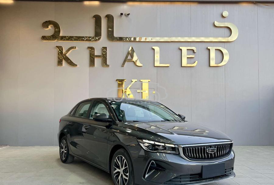 جيلي امجراند 5 2027 للبيع