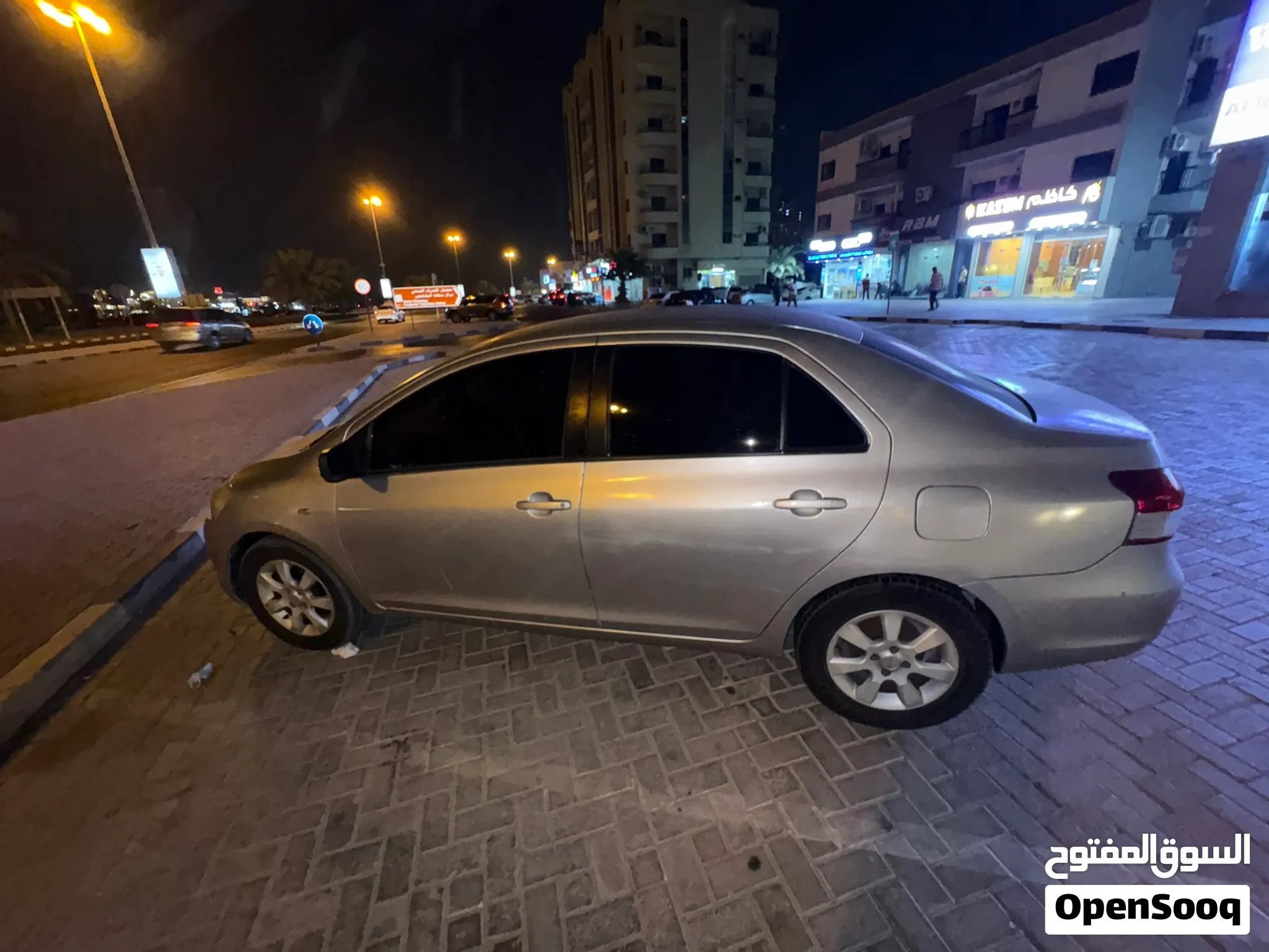 تويوتا يارس للبيع بحاله ممتازه جدا
