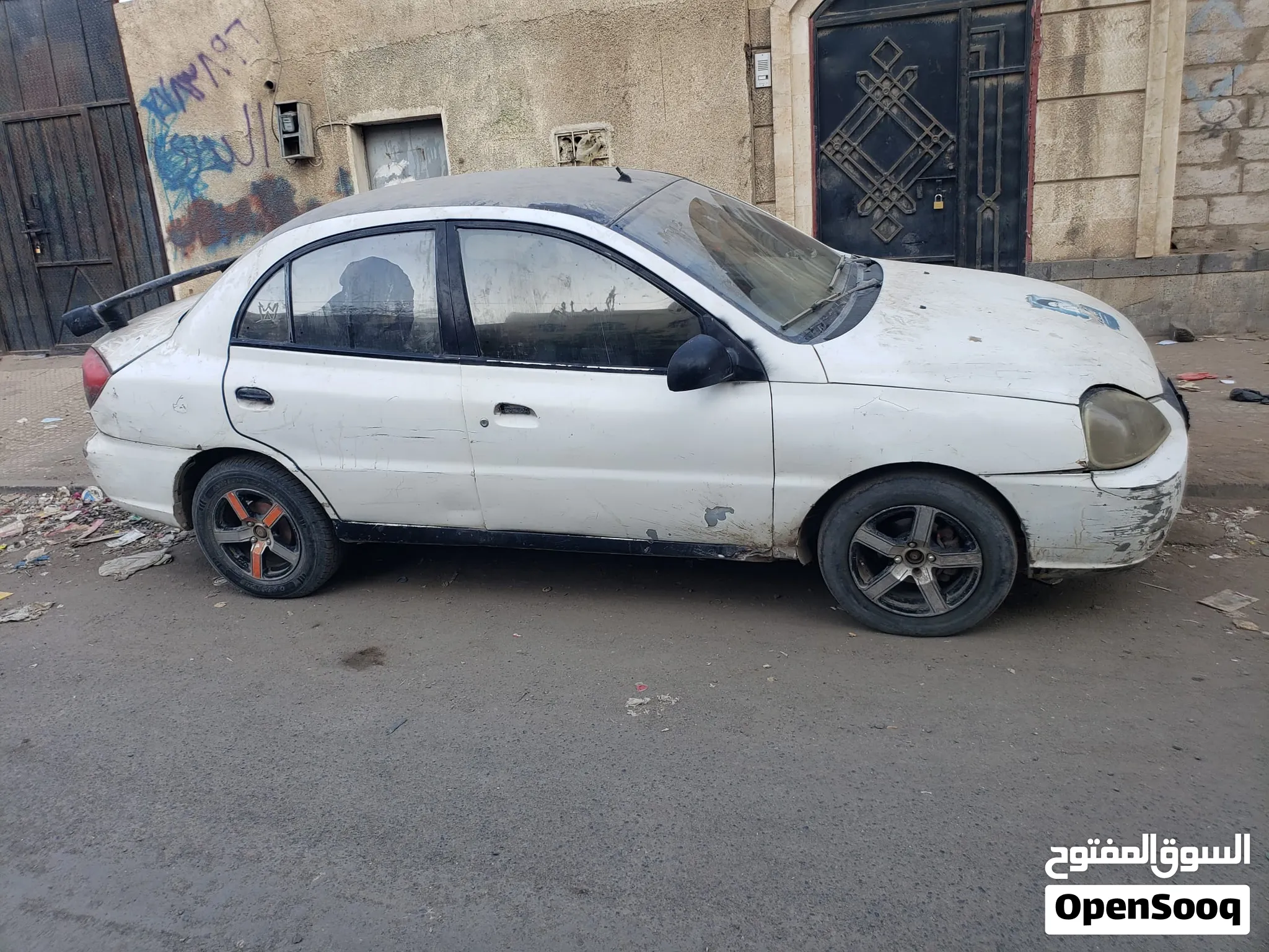 سيارة كيا برايد 2004 نضيف شغل وامشي عرطة