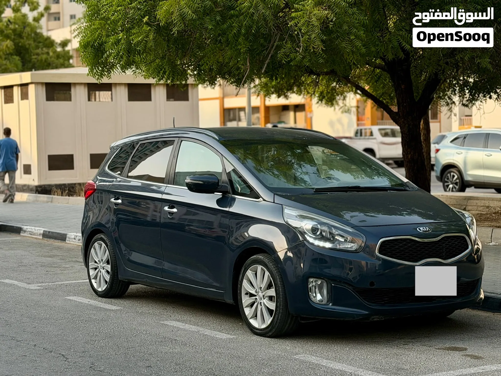Kia Carens 2016 7 saters Gcc كيا كارينز
