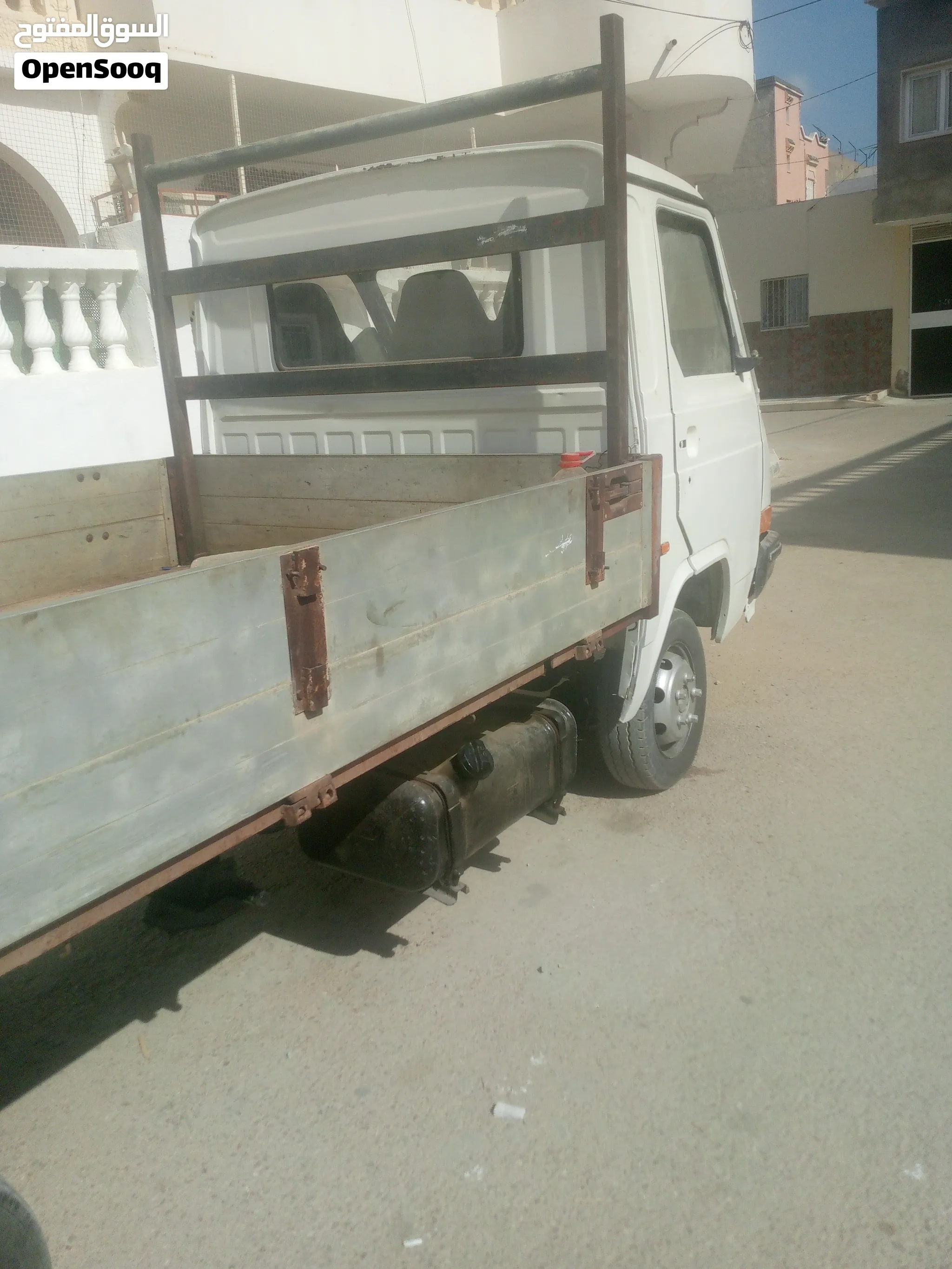 شاحنة Nissan