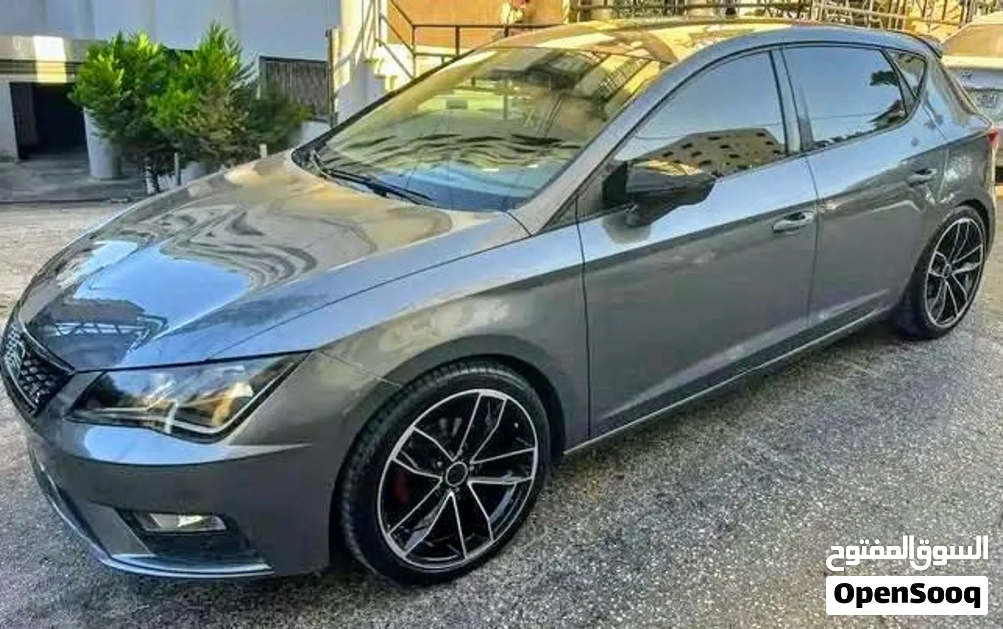 سيات ليون جير عادي