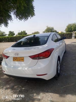 هيونداي إلنترا 2015 للبيع بركاء