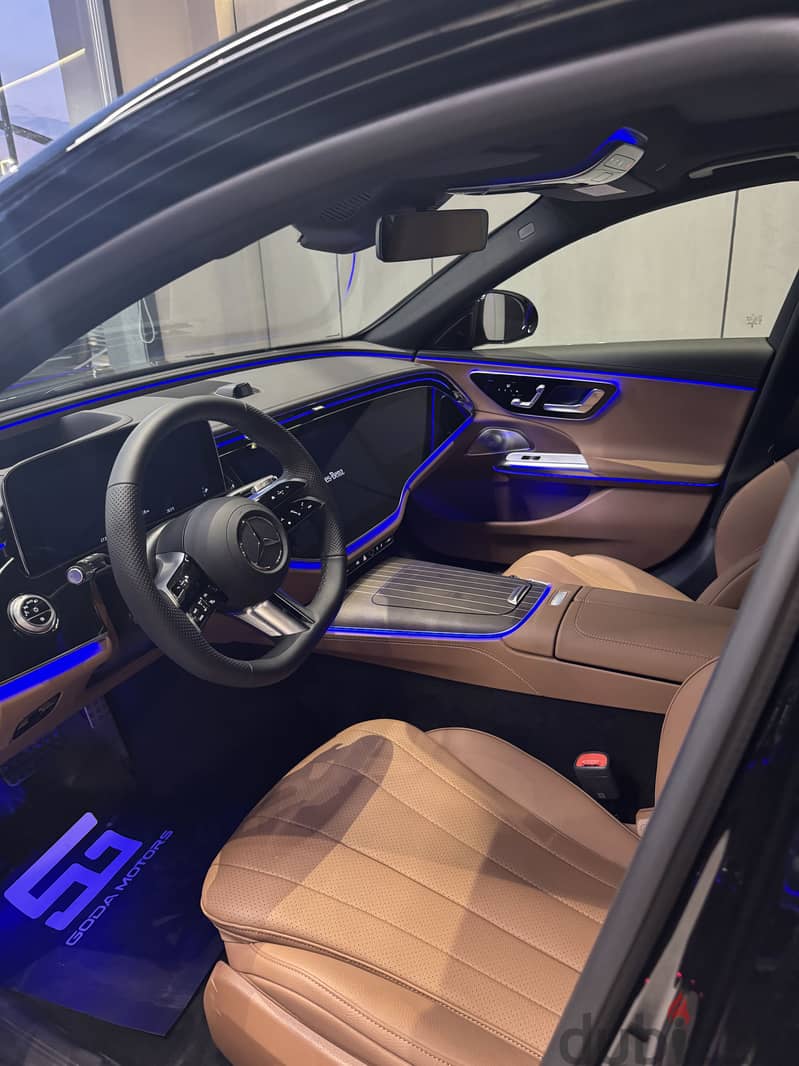 Mercedes-Benz E200 2027