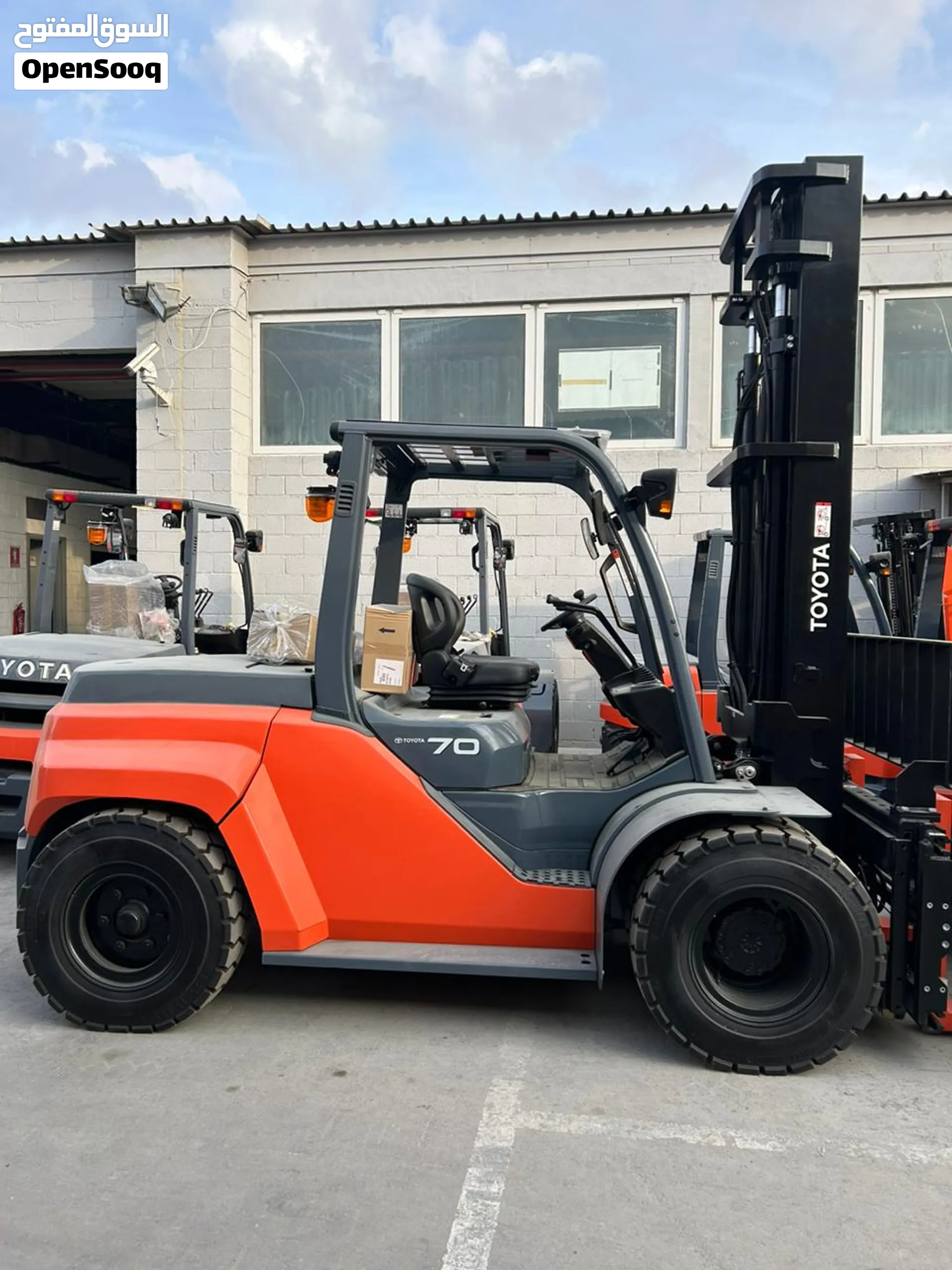 Forklifts Toyota et Hangcha رافعات شوكية جديد