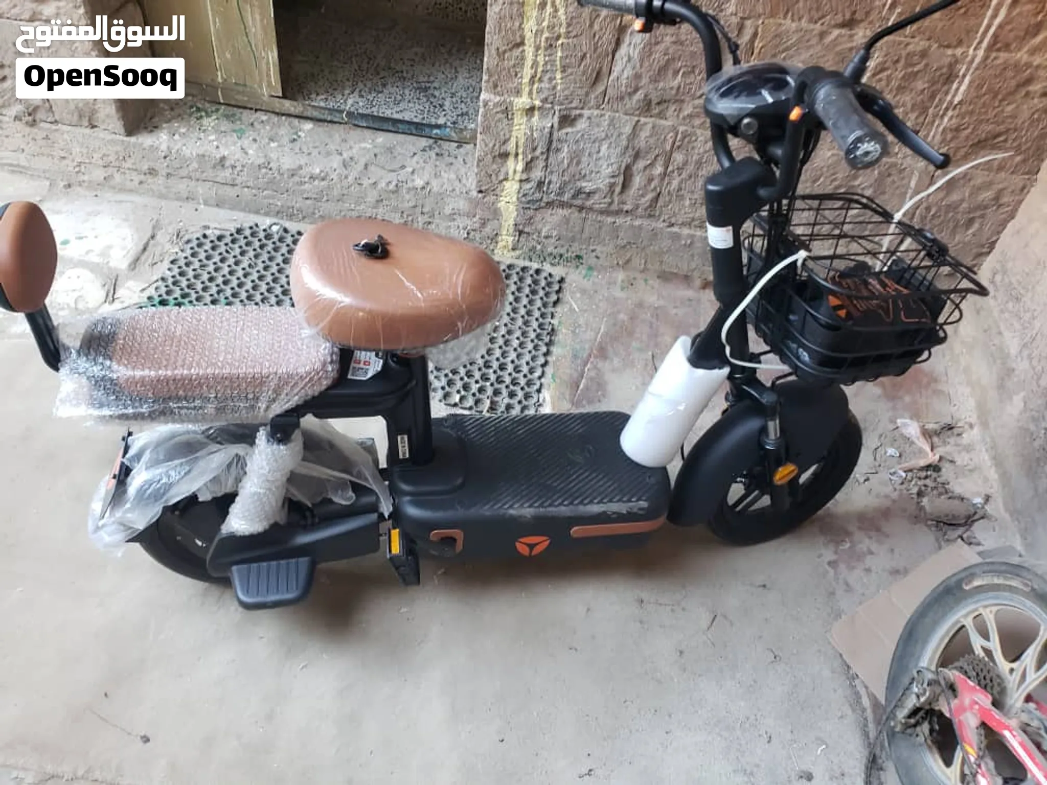 ياديا سكوتر 2026 للبيع