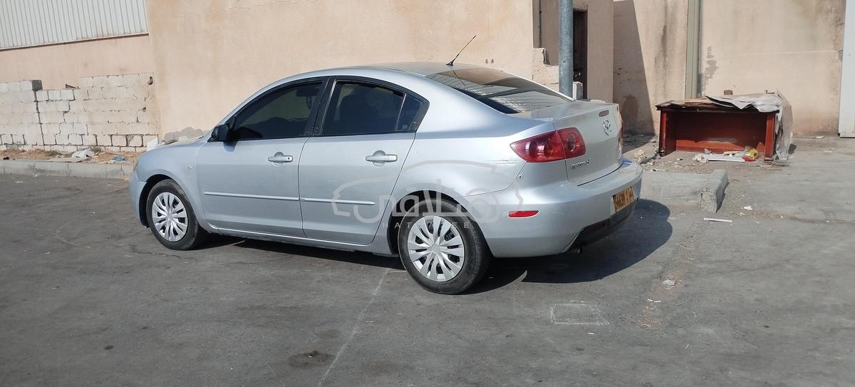 مازدا 3 2005 للبيع السيب