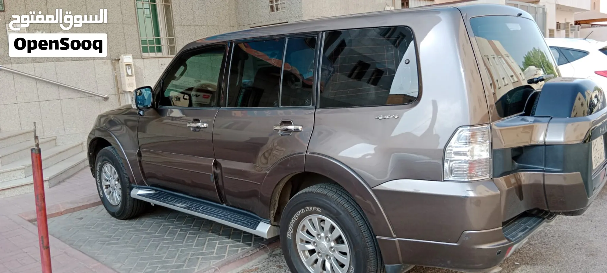 Mitsubishi Pajero 2015