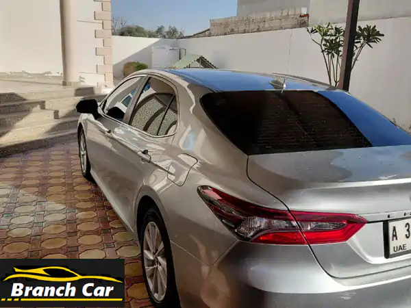 تويوتا كامري 2022 للبيع في أم القيوين - ممشى 65 ألف كم | سعر 72 ألف درهم!