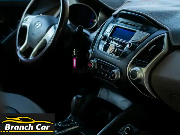 فرصة لا تُعوَّض! هيونداي توسان 2012 (أسود) بسعر خيالي 2500 د.ب فقط! عرض نهاية العام - 10 أيام في البحرين