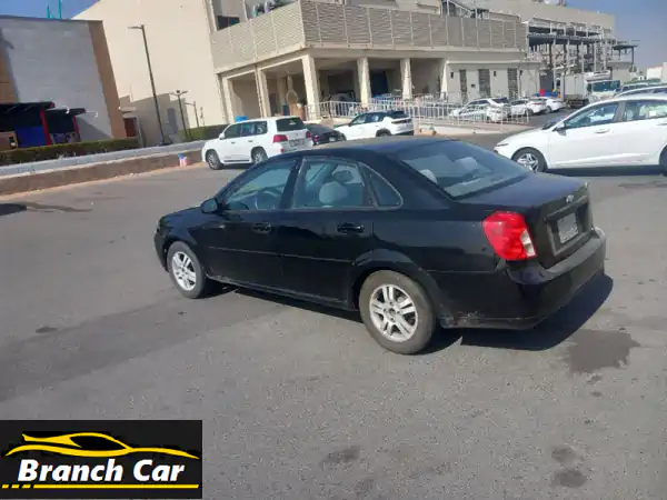 السيارة بحالة جيدة من ناحية المحرك والهيكل. تم...