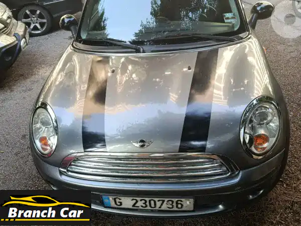 أيقونة الأداء والجمال: MINI Cooper S 2010 الرياضية -...