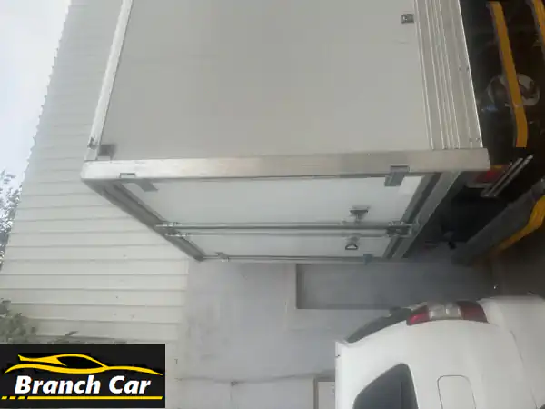 فرصة ذهبية! إيسوزو NPR ديزل 2025 للبيع - 1500 كم فقط!...