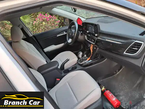 كيا سيلتوس 2023 فل أوبشن | مالك أول | بدون حوادث | بحالة الوكالة | صبغ أصلي | امتلكها اليوم!