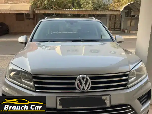 فولكس فاجن طوارق 2015 V6 فل كامل | فضي | حالة ممتازة |...