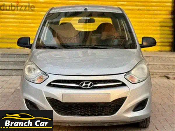امتلك هيونداي i10 2014 | كاملة أوتوماتيك وفبريكة | سيارة فضية عملية وموفرة | لا تفوتها!