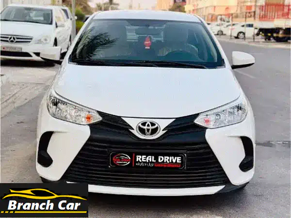 تويوتا يارس 2021 بيضاء | مالك واحد، تأمين وفحص حتى 2026...