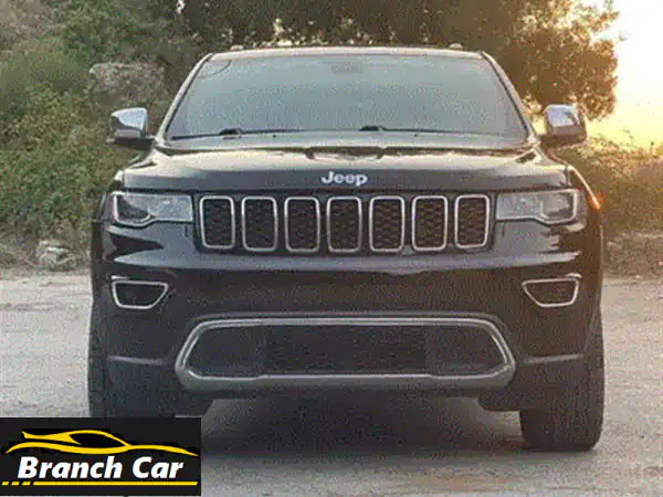 جيب جراند شيروكي ليمتد بلس 2018 - فول أوبشن | بانوراما | مقاعد تدليك | كارفاكس نظيف