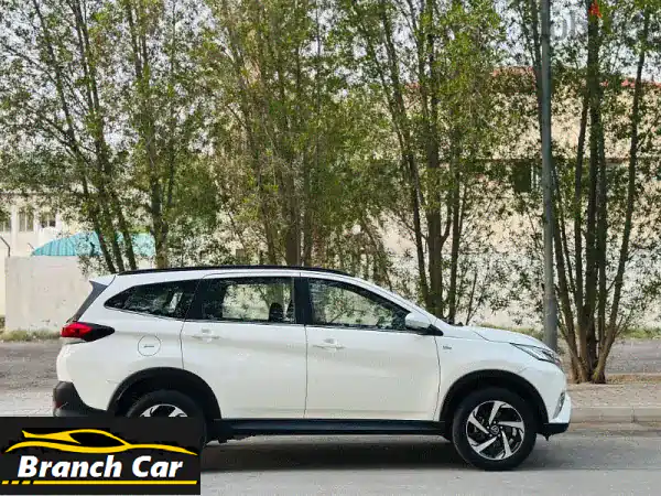 تويوتا 2023 بحالة الوكالة: كورولا الرشيقة وراش العائلية بانتظارك!