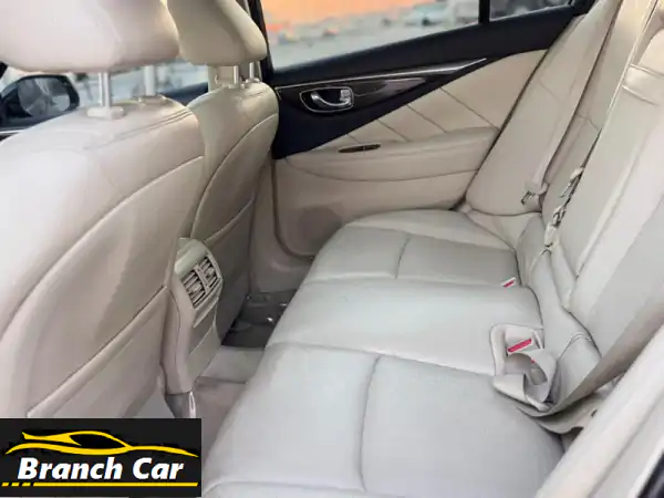 إنفينيتي Q50 2018 أسود (فل كامل): أناقة وأداء بسعر استثنائي في البحرين! تأمين شامل