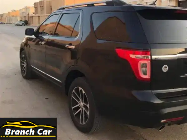 للبيع: فورد اكسبلورر 2013 - أسود ملكي، 6 سلندر -...